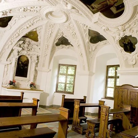 Szálloda Jufa Schloss Roethelstein