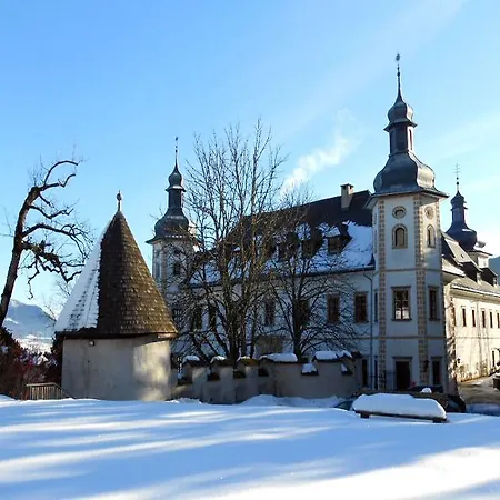 Jufa Schloss Roethelstein ホテル 3*