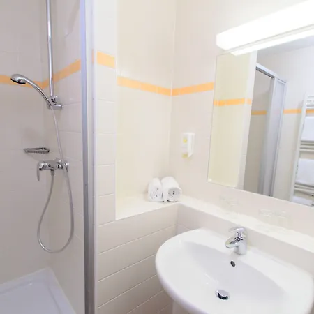 Jufa Schloss Roethelstein