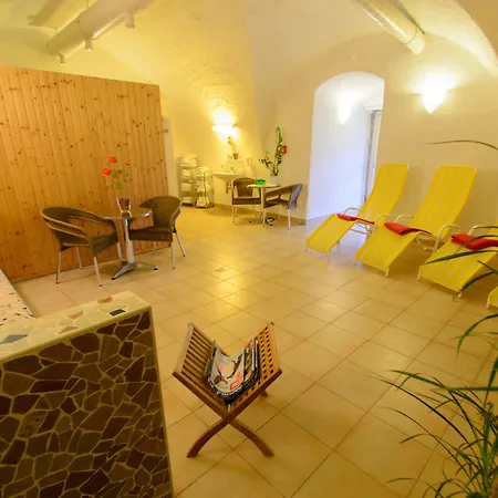 Szálloda Jufa Schloss Roethelstein 3*