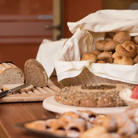 호텔 Jufa Schloss Roethelstein