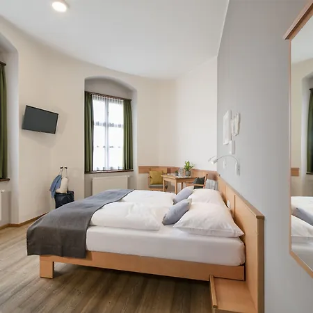 Jufa Schloss Roethelstein 3* Admont