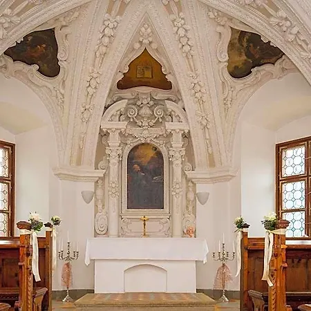 Jufa Schloss Roethelstein 아드몬트