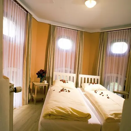 Szálloda Jufa Schloss Roethelstein Admont