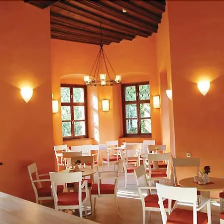 Jufa Schloss Roethelstein Szálloda Admont