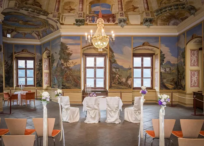 Jufa Schloss Roethelstein 3*