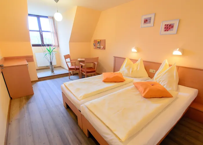 Jufa Schloss Roethelstein 3* أدمونت