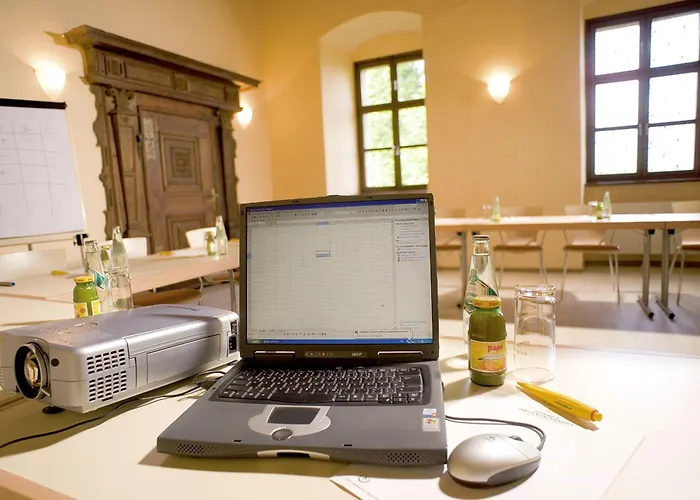 Jufa Schloss Roethelstein Admont