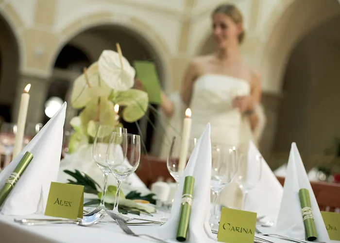 Jufa Schloss Roethelstein