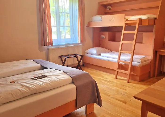 Hotel Jufa Schloss Roethelstein