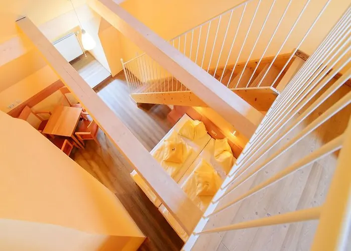 Jufa Schloss Roethelstein 3* أدمونت