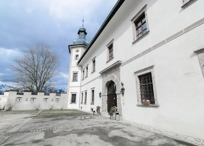 Jufa Schloss Roethelstein Admont