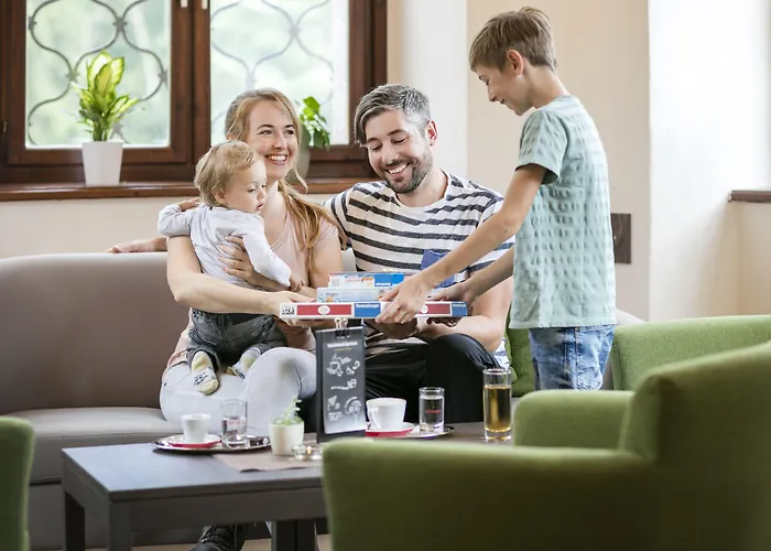 Hotell Jufa Schloss Roethelstein Admont