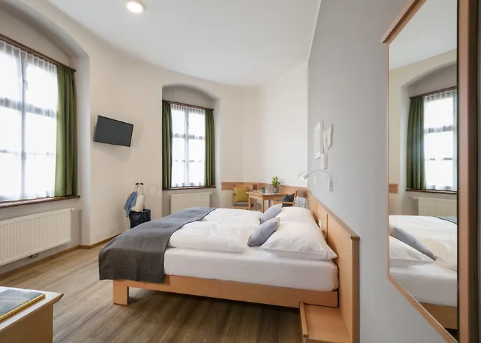 Jufa Schloss Roethelstein 3* Admont