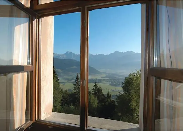 Hotell Jufa Schloss Roethelstein 3*